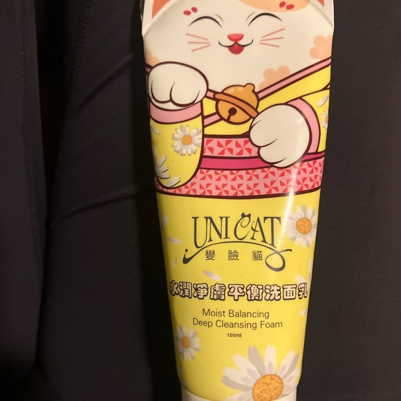 Unicat Moist Balancing Deep Cleansing Foam 🐱🌻 - Picture 4 of 5